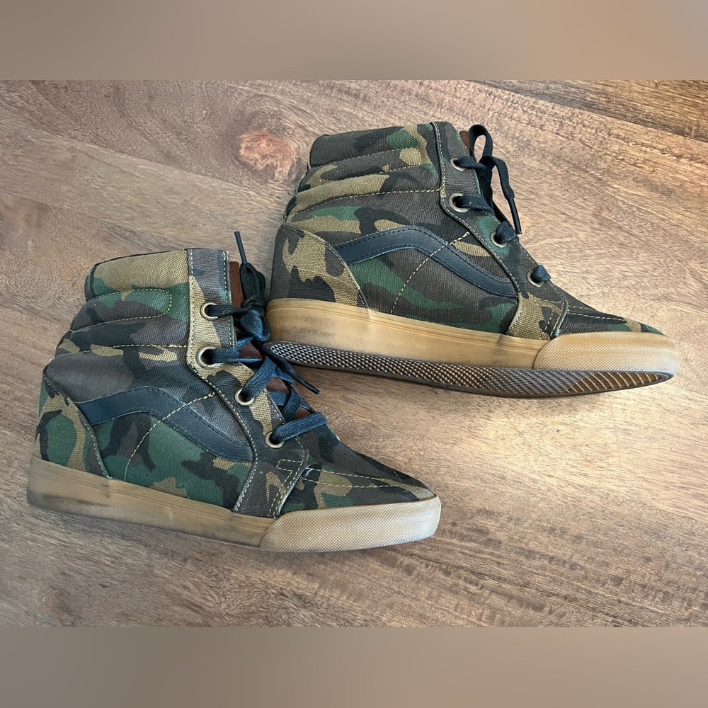 10 Vans Wedges